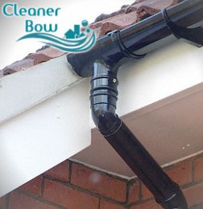 gutter-cleaning-bow